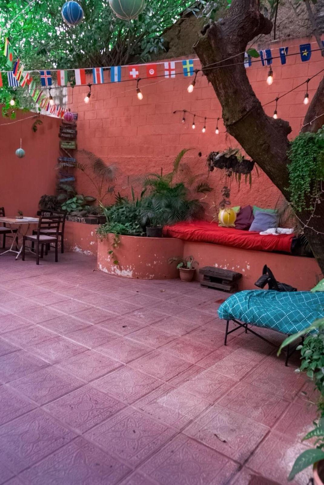 Pool House Hostel Santa Ana Exterior photo